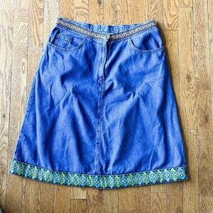 Vintage Impressions Lifestyle Denim Skirt with Patterned Trim Detailing | LARGE